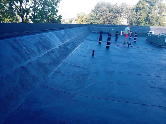 Daugiabučio namo stogo remontas